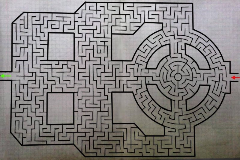 Лабиринт амонг АС