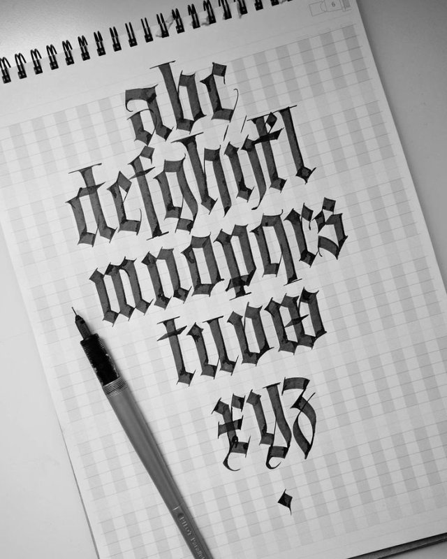 Готический шрифт каллиграфия